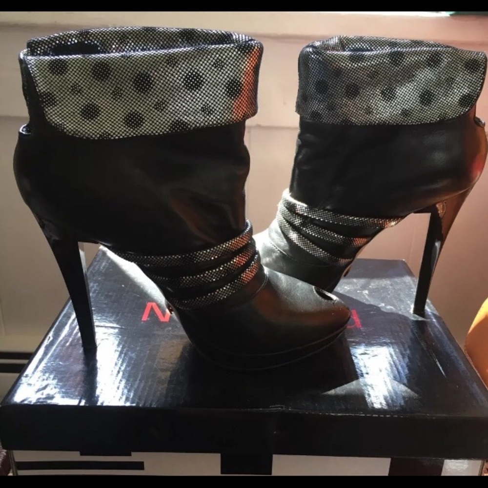Gorgeous Paolo Conte Black & Polka Dot Booties